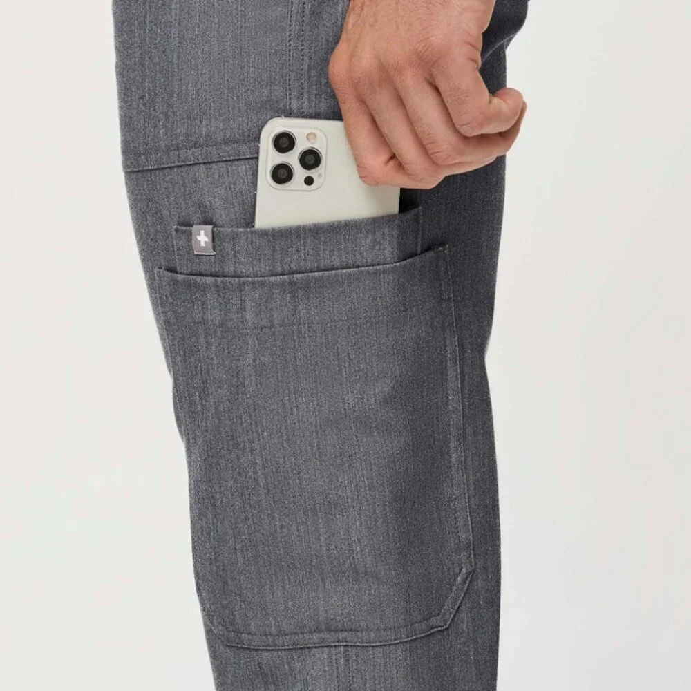 Figs Men's 'Cairo' Cargo Scrub Pants in 'Graphite' Gray/Green Size Large